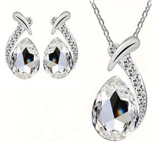 Exquisite 925 Sterling Silver Teardrop Necklace & Matching Earrings Jewelry Set